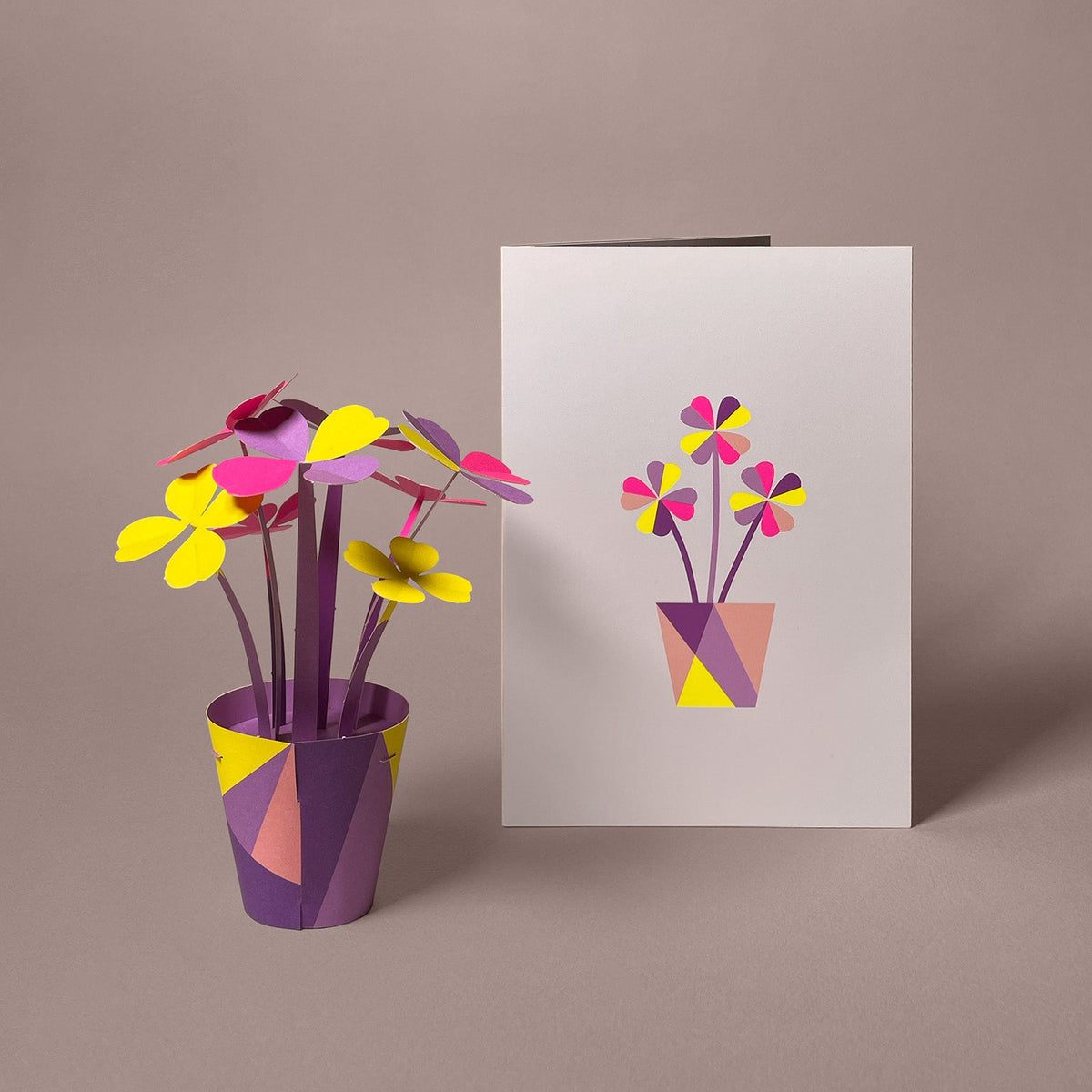 Große Weihnachtsbox: alle 15 Weihnachts- und Neujahrskarten. HeyCards Glücksklee
