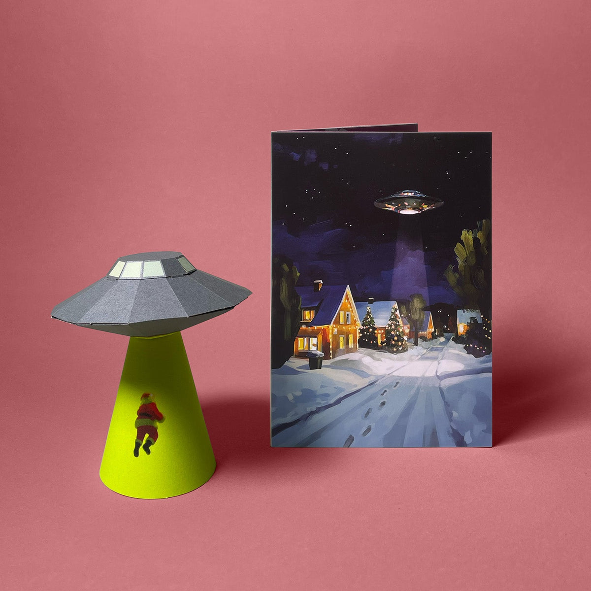 6 Weihnachtskarten im Set: Neu und klassisch: UFO Santa Goes Missing